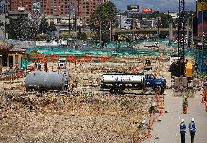 Las obras de Transmilenio en la calle 26 están paralizadas. 