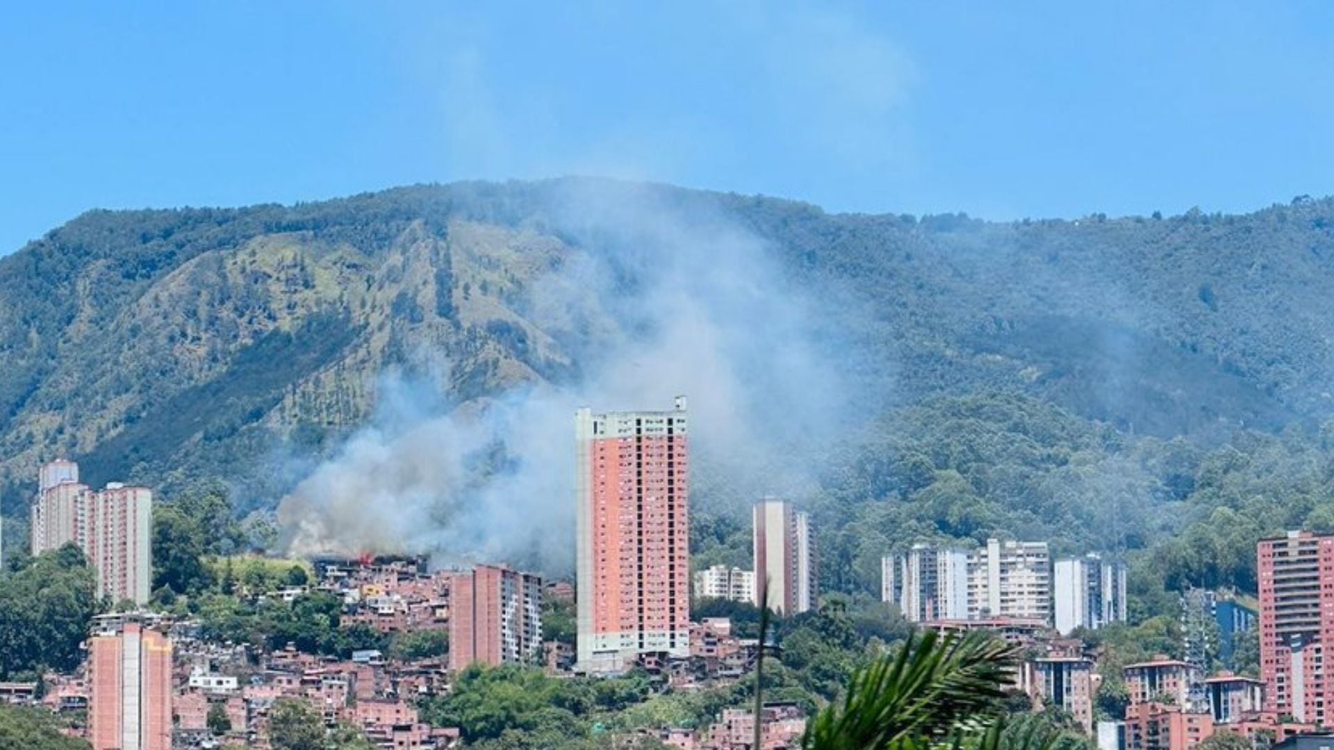 La Alcaldía dio a conocer el el plan para proteger  los cerros tutelares de la ciudad