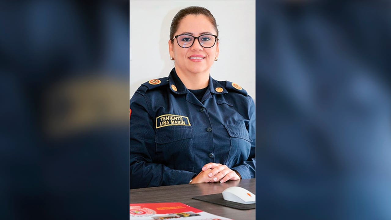 En el nombramiento de la directora nacional de Bomberos, Lina María Marín, se habrían saltado algunos requisitos.