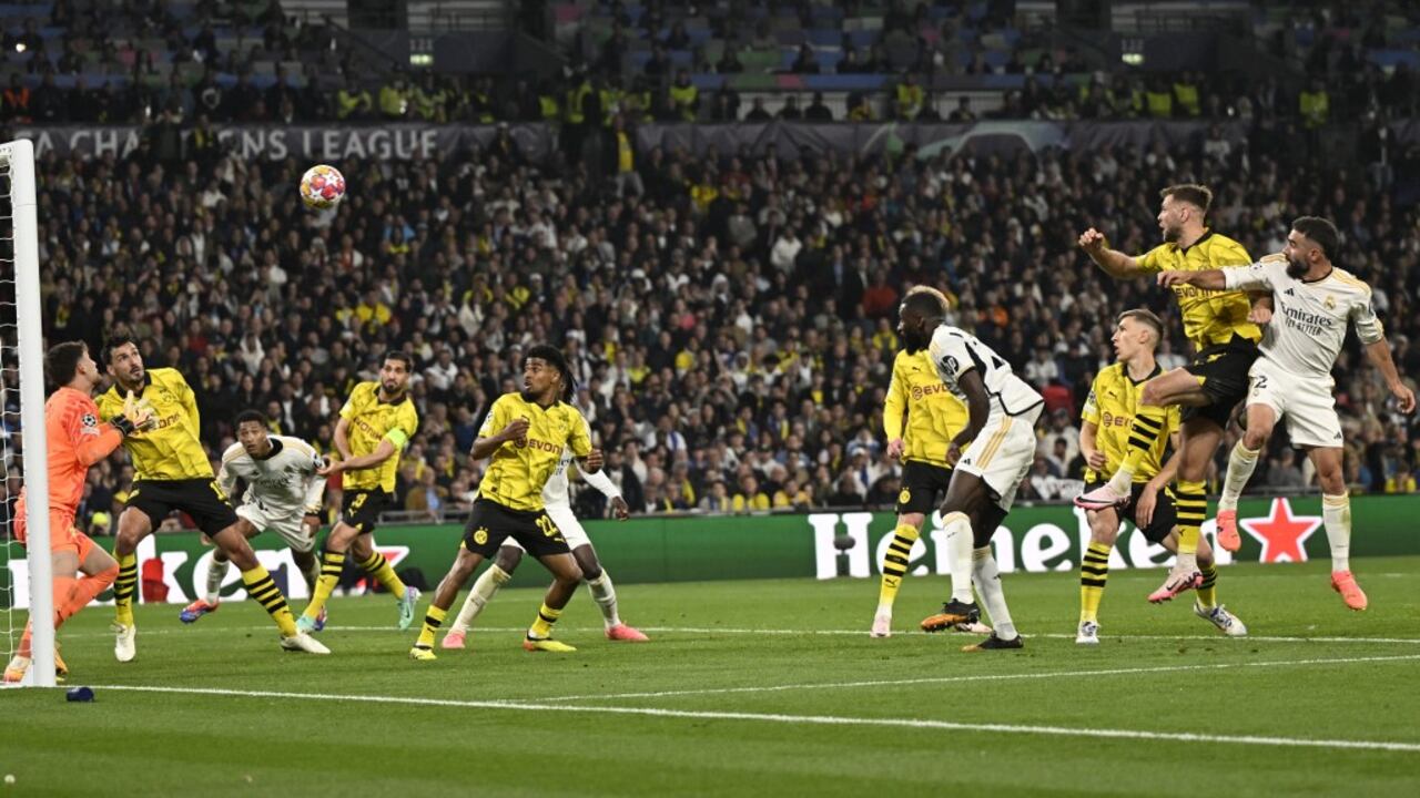 Dani Carvajal marcó el primer gol del Real Madrid en la final.