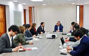 Reunión del alcalde Carlos Fernando Galán con el superintendente de Servicios Públicos Domiciliarios, Dagoberto Quiroga