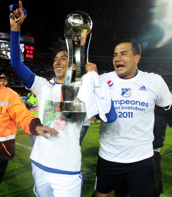 Rafael Robayo y Nelson Ramos celebran el título de Copa Colombia 2011.
