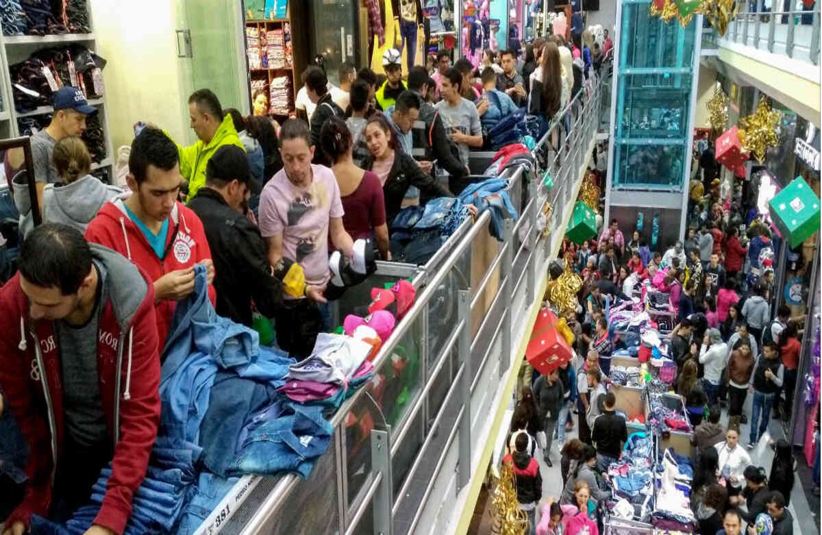 Carlos Julio Martínez.  