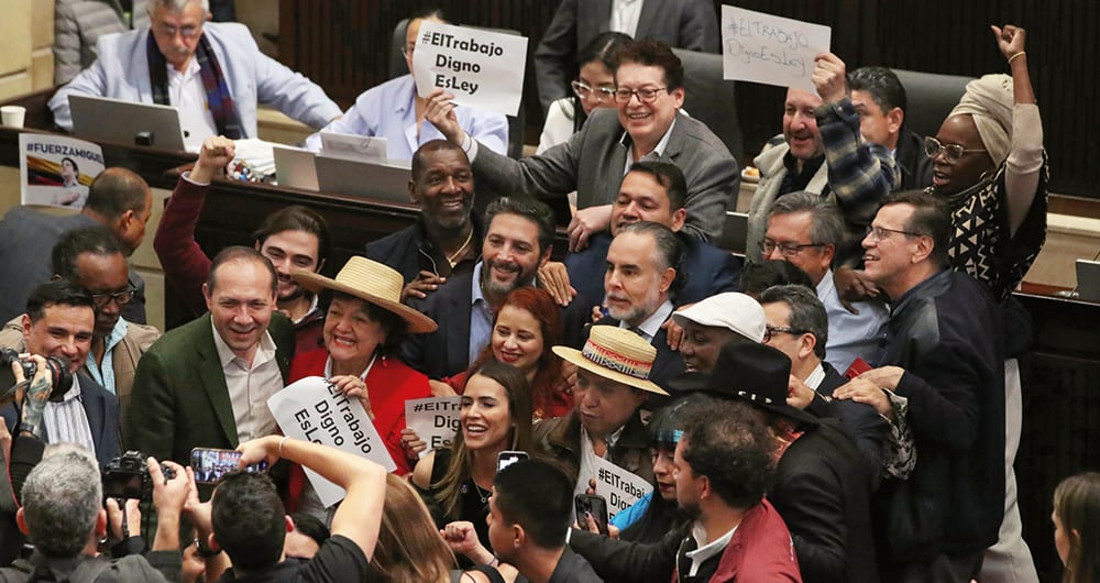 Los empleados tendrán salarios más altos por trabajar en horarios nocturnos. 