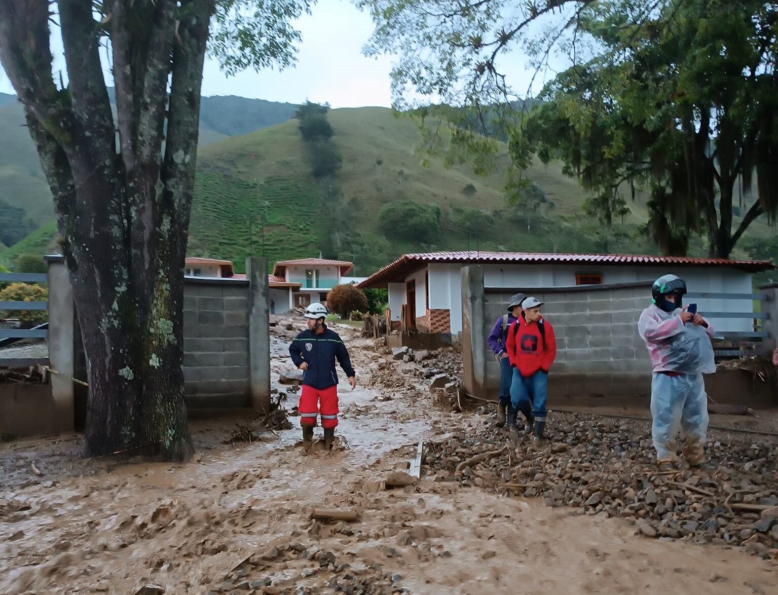 Afectaciones por avenida torrencial en Urrao, Antioquia.