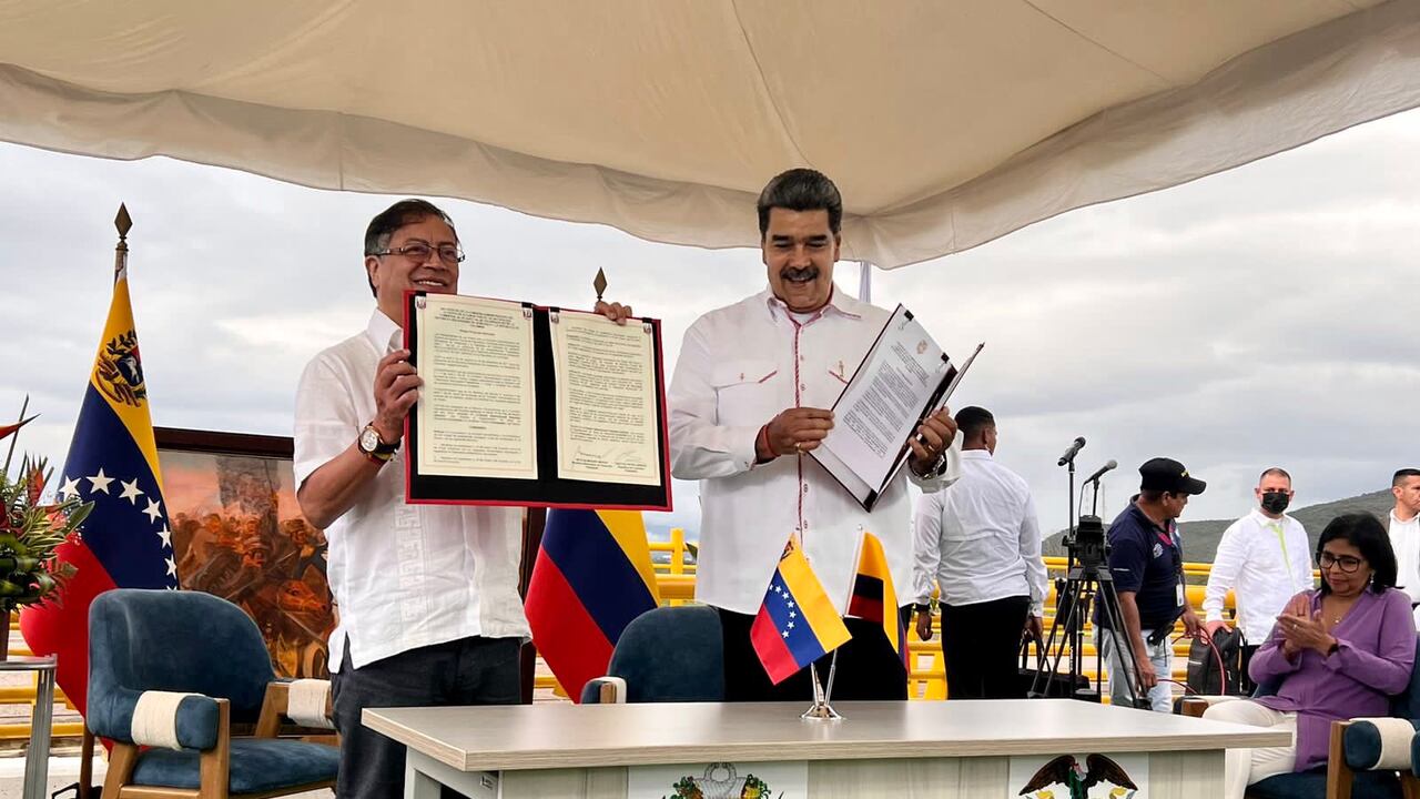Los mandatarios se reunieron en zona de frontera con Cúcuta.