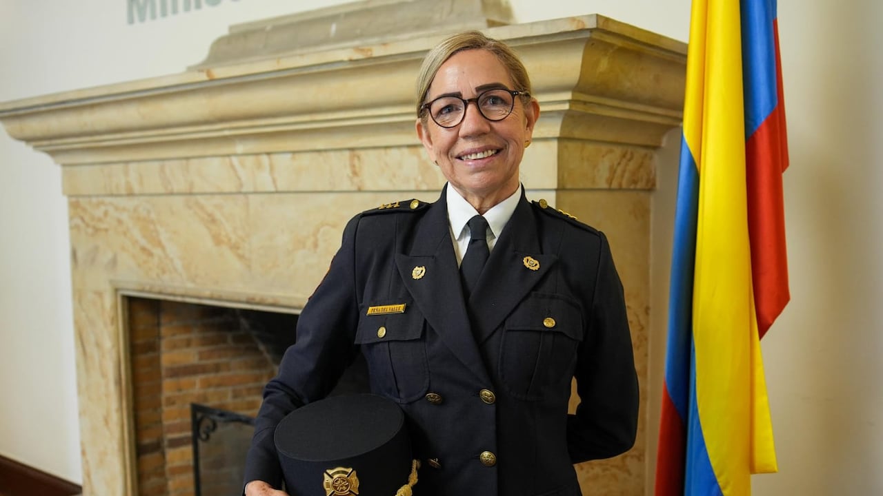 Lourdes Socorro Peña, directora nacional de los Bomberos.