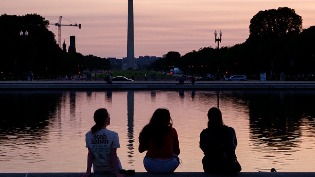 La capital se prepara para el cumpleaños de Estados Unidos, con concierto de Rihana abordo el fin de semana.