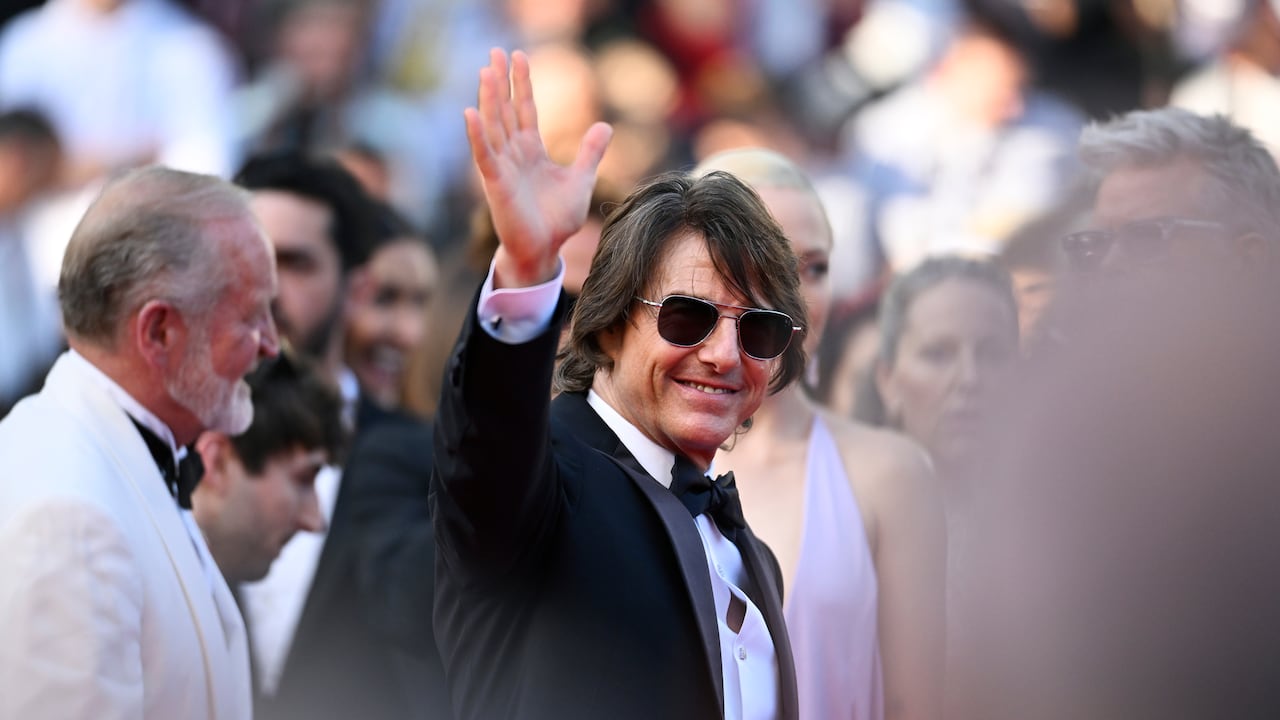 Tras despedirse emotivamente de su icónico papel como Ethan Hunt en "Mission: Impossible – The Final Reckoning", el actor ha confirmado que ya está trabajando en nuevas entregas de "Top Gun: Maverick" y "Days of Thunder", dos de sus franquicias más emblemáticas.