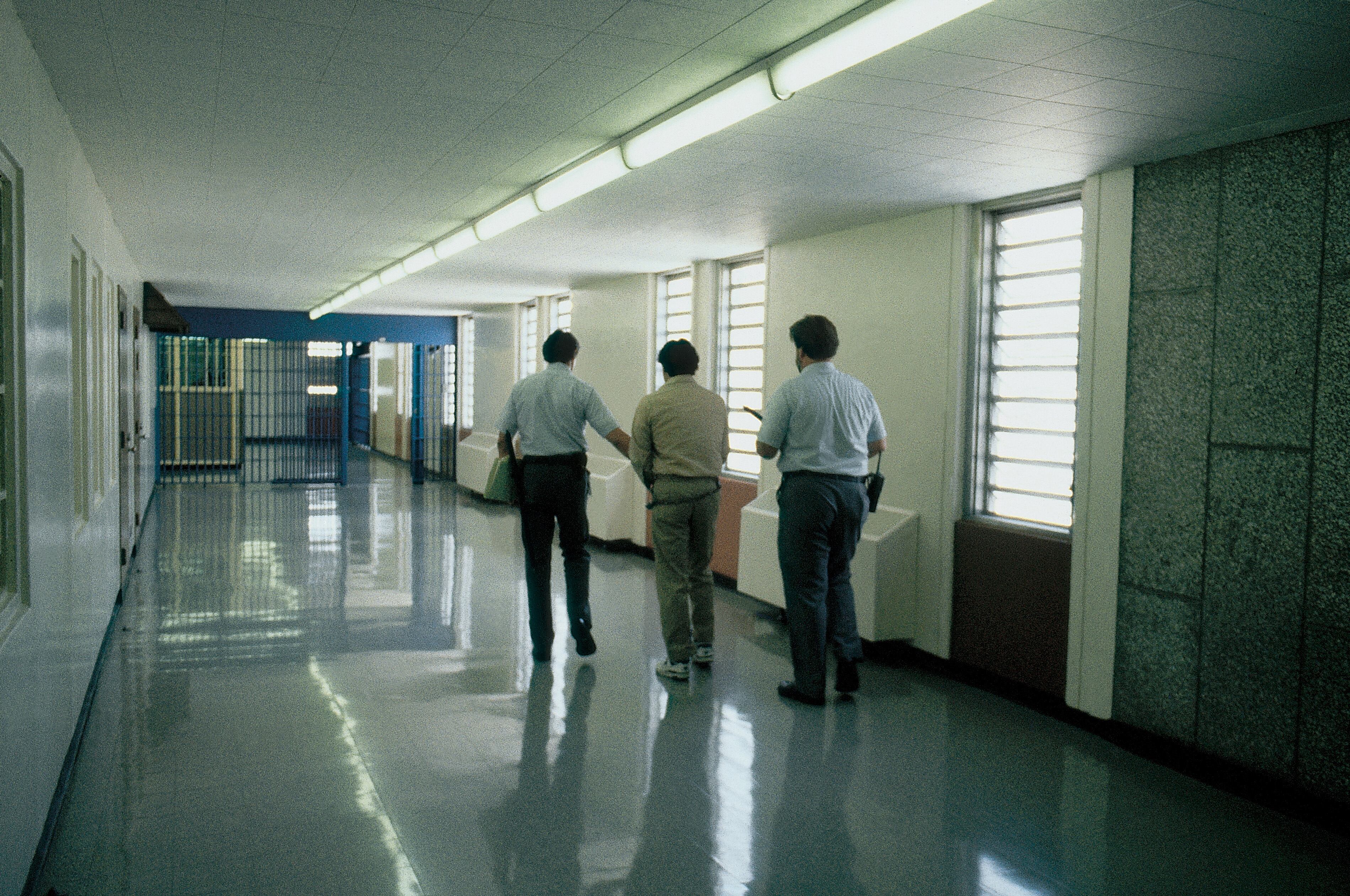 Una vez quedó en libertad después de haber pagado 34 años de prisión en los Estados Unidos, Lehder se radicó en Alemania.