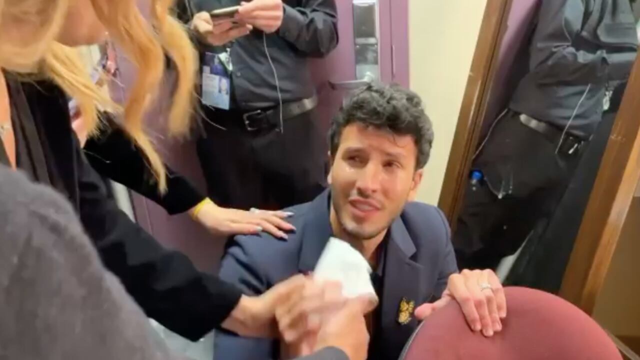 Sebastián Yatra interpretó en los Premios Óscar 2022 la canción 'Dos oruguitas' de la película 'Encanto'