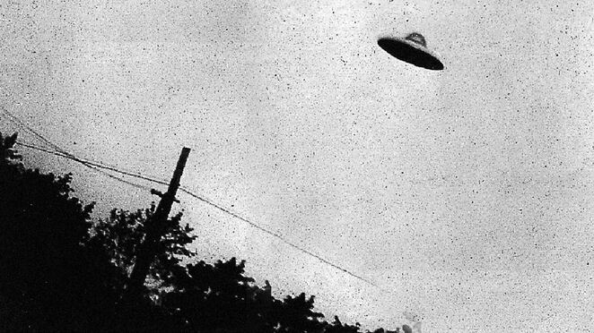 Los objetos voladores no identificados causan cada vez más curiosidad y alerta entre las Fuerzas Armadas estadounidenses. 