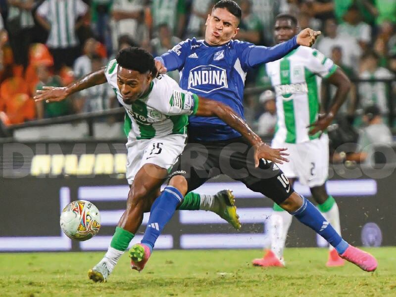 Daniel Cataño salió en el segundo tiempo por culpa de un calambre.