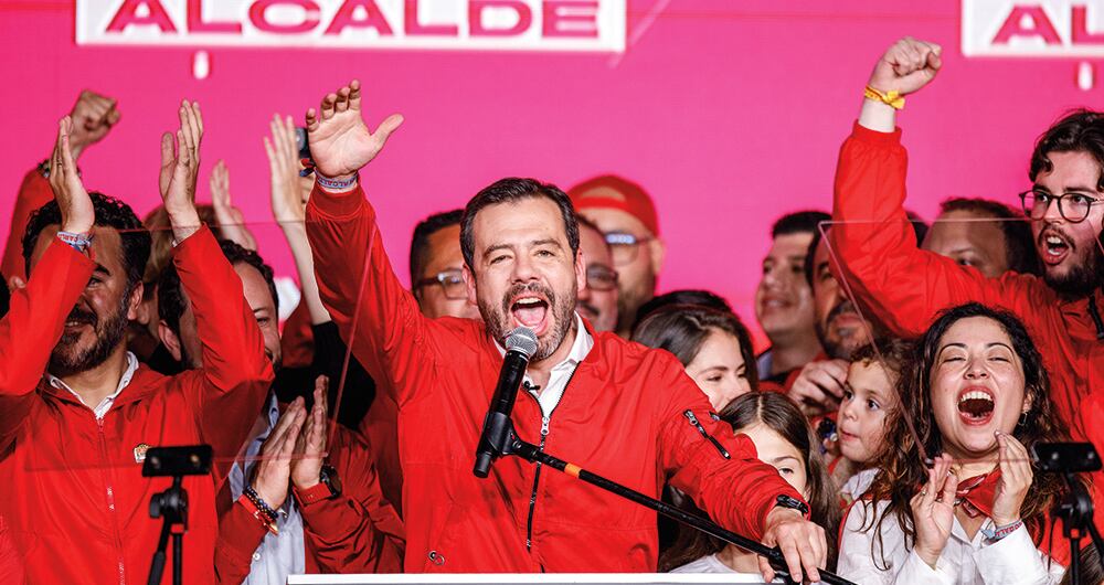  El candidato que arrasó en las elecciones a la alcaldía de Bogotá es un hombre tímido.