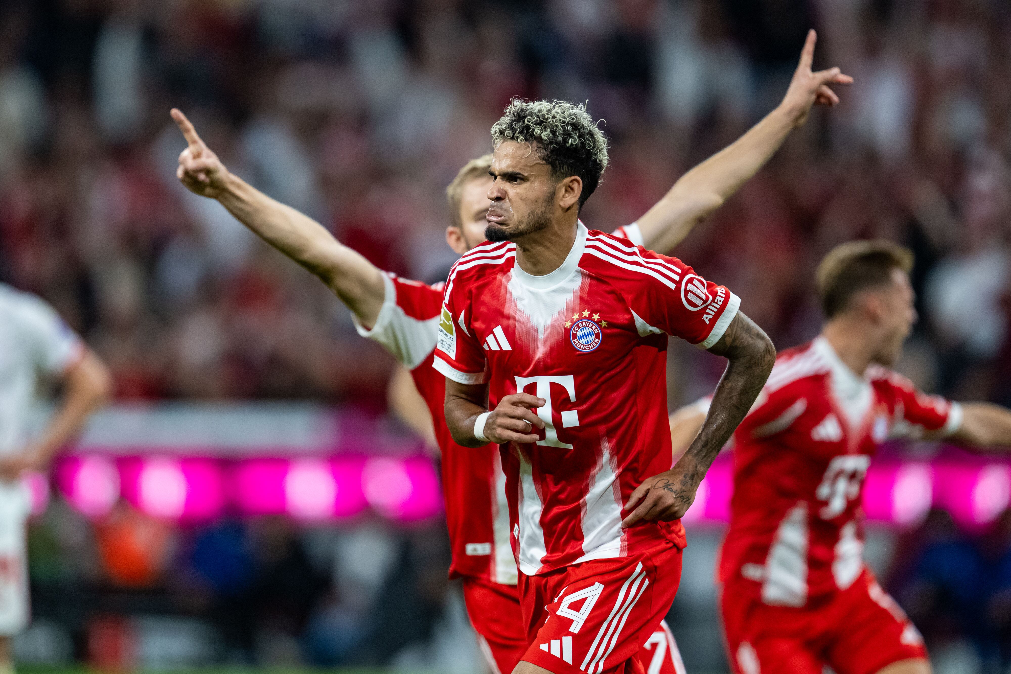 Luis Díaz celebró su primer gol oficial en el estadio del Bayern Múnich