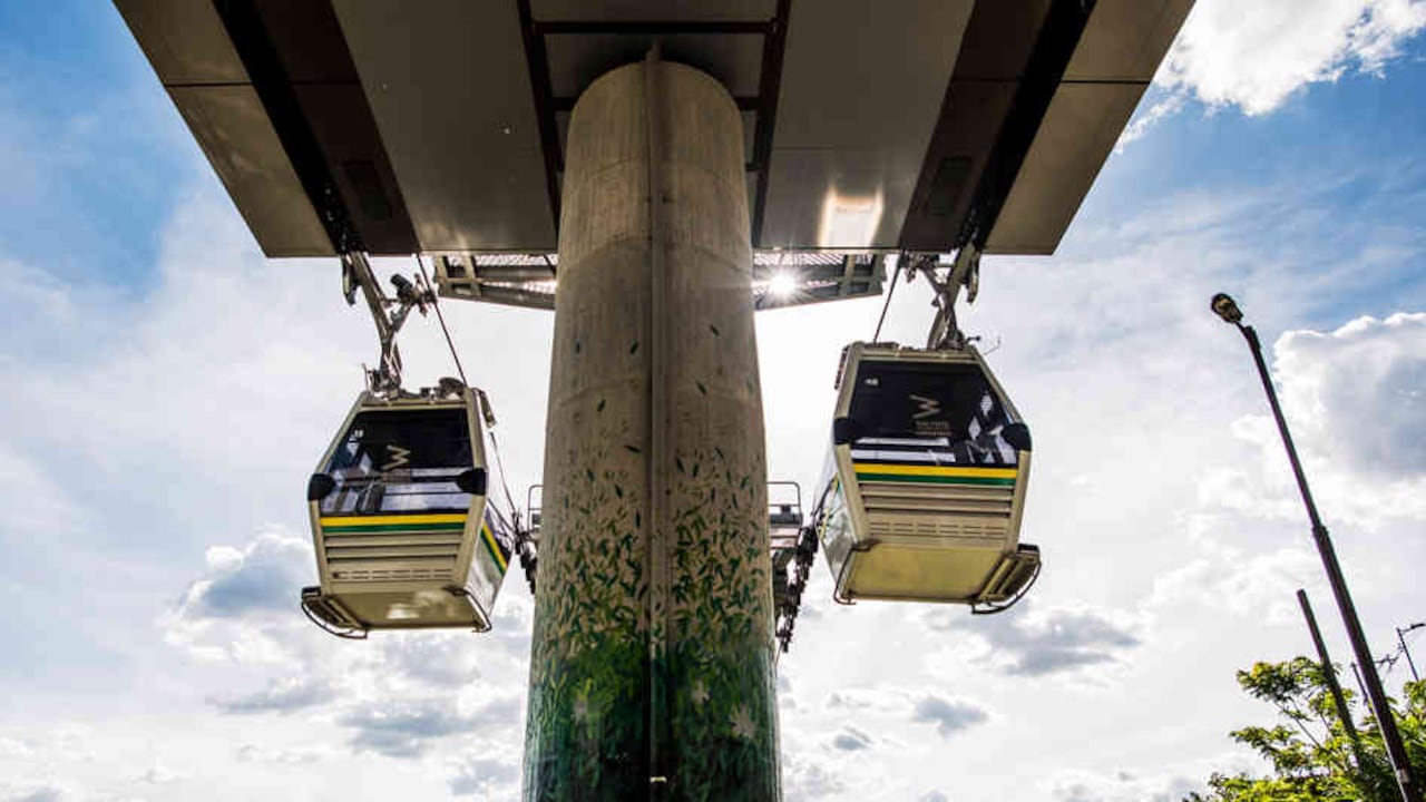 Medellín ya tiene cinco líneas de metrocable y se espera que en los próximos meses empiece a funcionar la sexta, la Línea P, que será más ambiciosa pues podrá transporta a más usuarios por góndola.