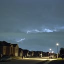 Cada hogar puede minimizar el riesgo y asegurarse de que, incluso frente a una tormenta intensa, sus electrodomésticos y su bienestar estén protegidos.