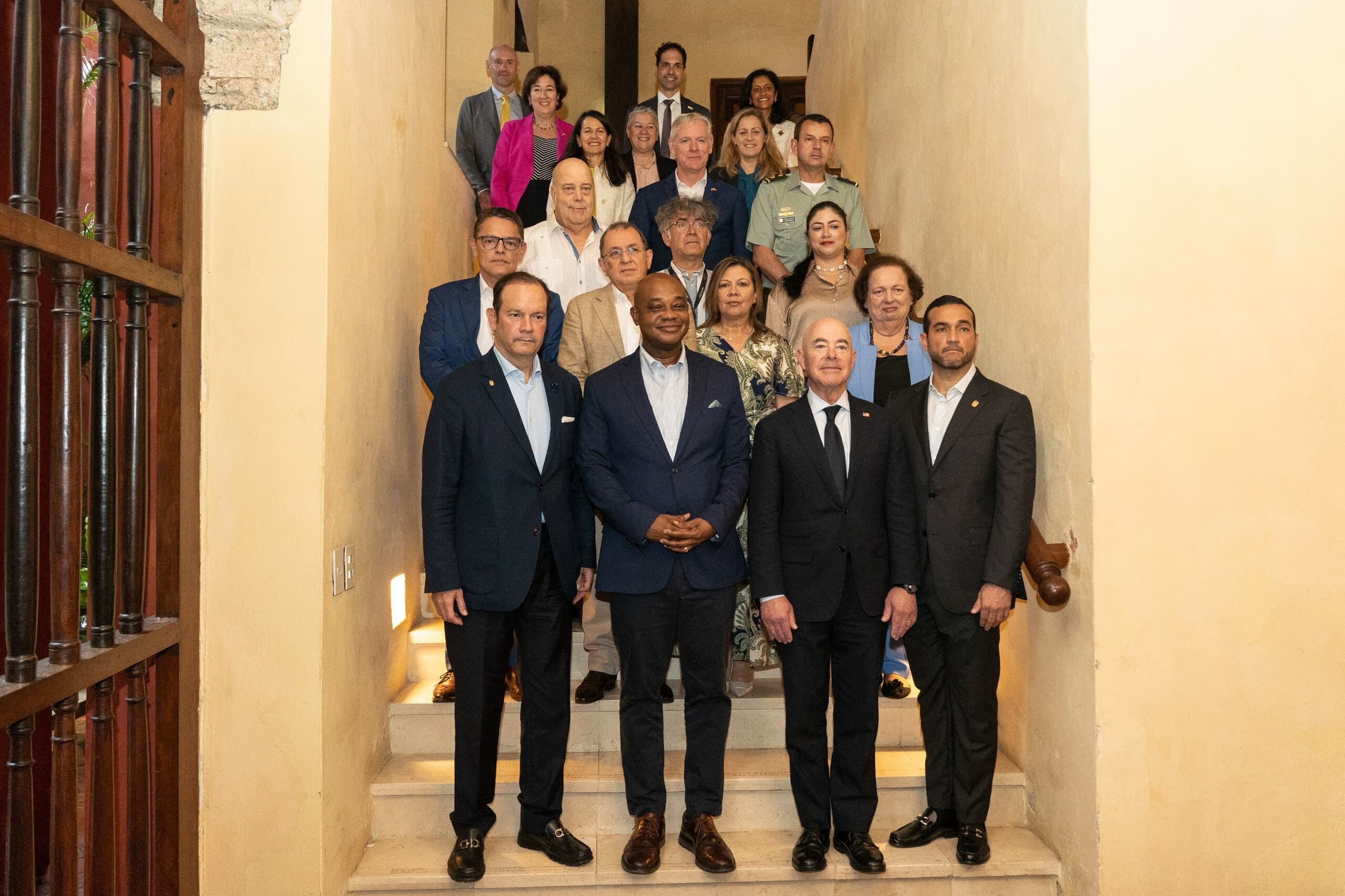 EE. UU., Colombia y Panamá