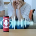 GETTY. Todos los asistentes virtuales -Siri, Alexa, Google Assistant, Cortana y Bixby- tienen voces femeninas.