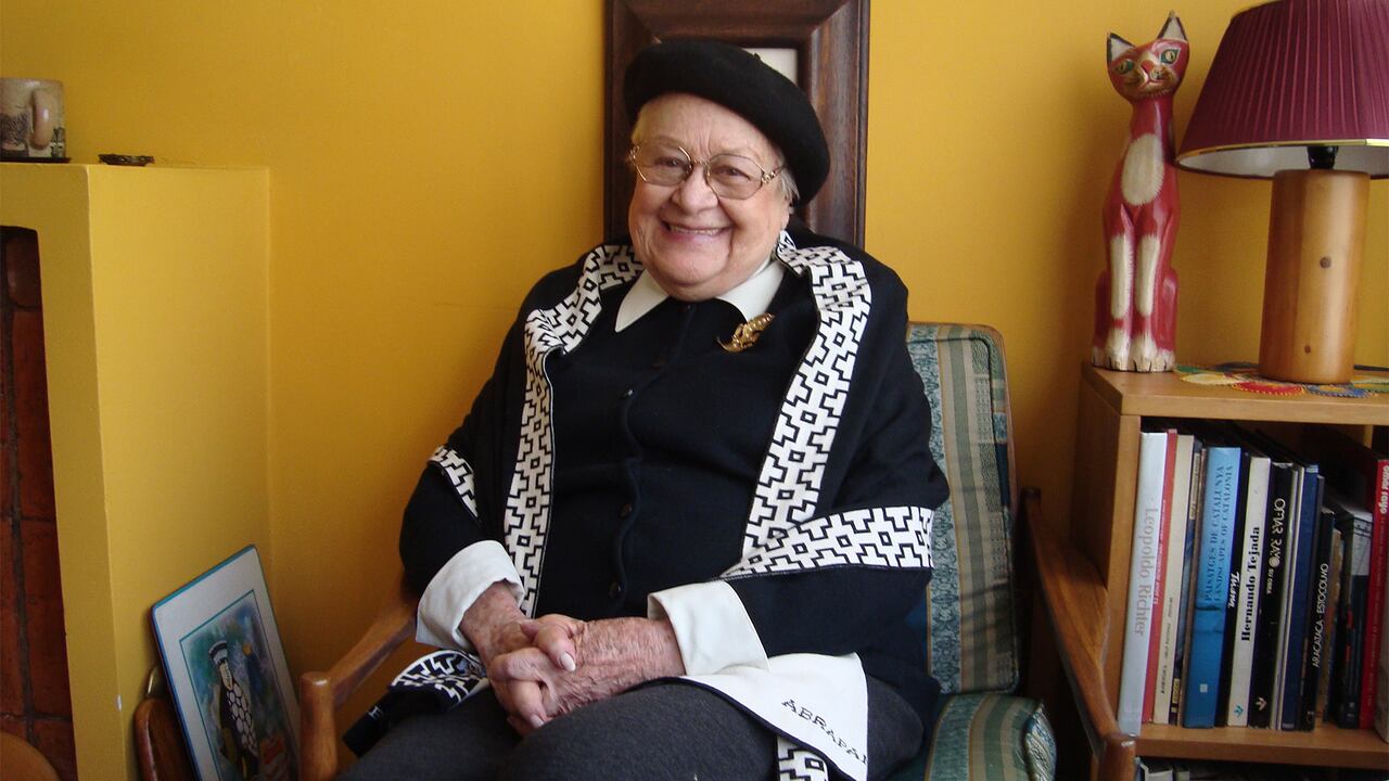 La poeta Maruja Vieira, a sus 100 años, es una de las autoras que aparecen en la antología "Mujeres que cuentan" con Cuento mágico en Roma.