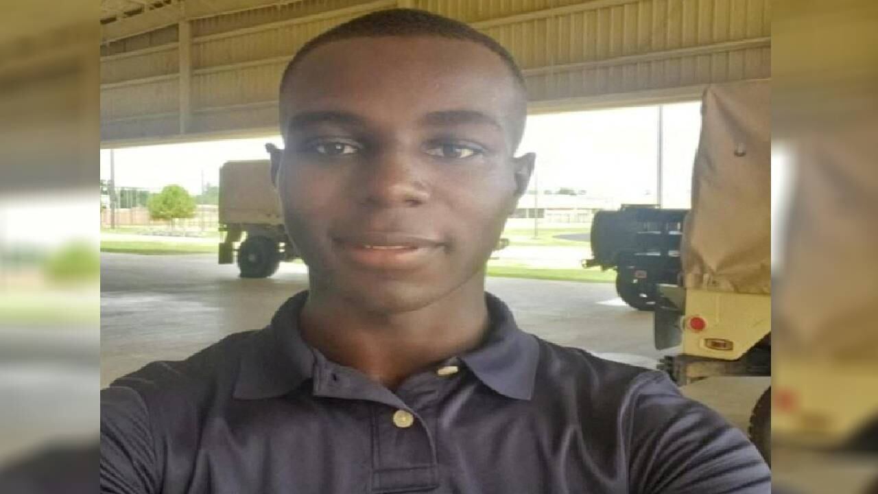 Foto del soldado estadounidense, Travis King, en un lugar desconocido.