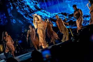 Shakira conquista a miles en su regreso a México