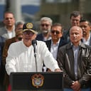 El jefe de estado confirmó que el salario fue del 16% y el subsidio al transporte del 20%
Fotografía: Juan Diego Cano-Presidencia