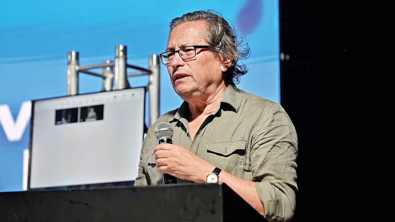 Armando Novoa, jefe negociador del Gobierno, le solicita a la administración entrante mantener las garantías para los excombatientes.