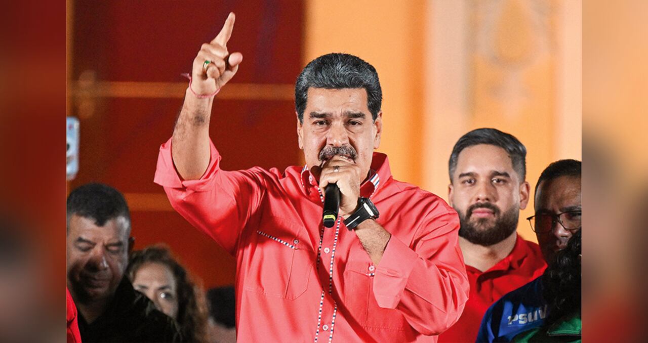 Maduro se quedó sin la millonaria licencia petrolera de Chevron. Ahora podría mirar hacia China. En Estados Unidos, Donald Trump mira con preocupación.