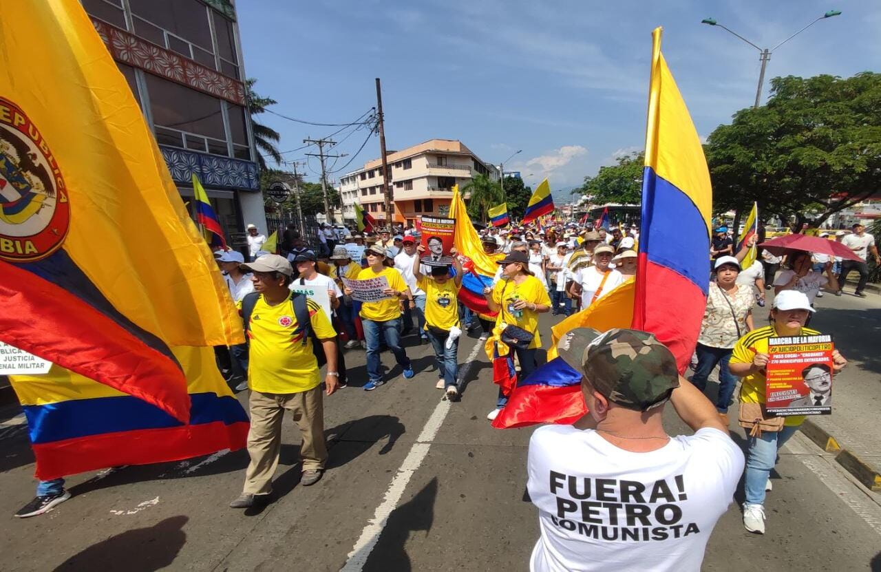 Marcha de la oposición o "marcha de la mayoría" contra el gobierno Petro en Cali