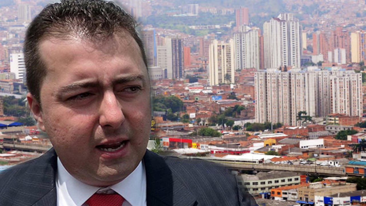 Exsecretario de infraestructura de Medellín, José Diego Gallo (der.).