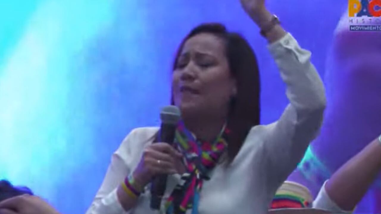 Carolina Corcho, precandidata presidencial, en convención bancaria