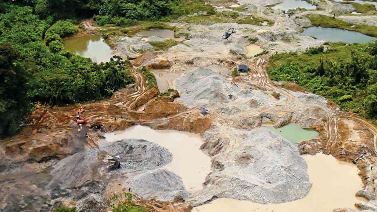 La minería ilegal es uno de los motores de deforestación en el país. Foto: Archivo Semana