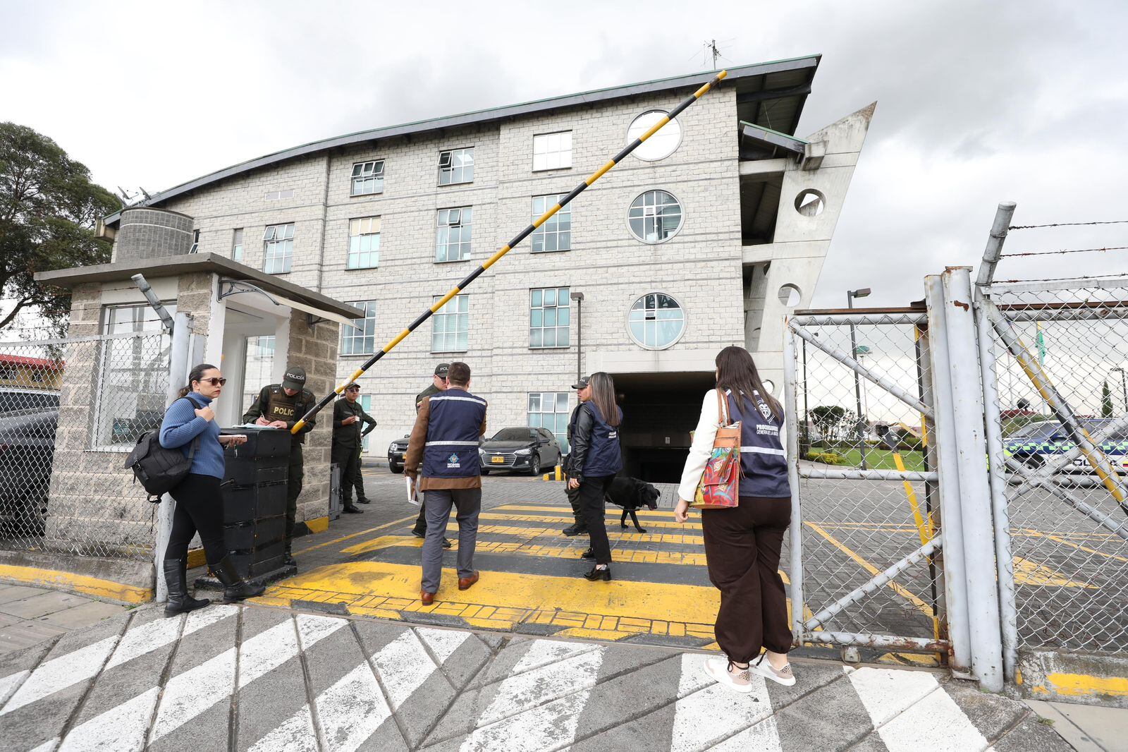 La Procuraduría llegó hasta Antinarcóticos de la Policía.