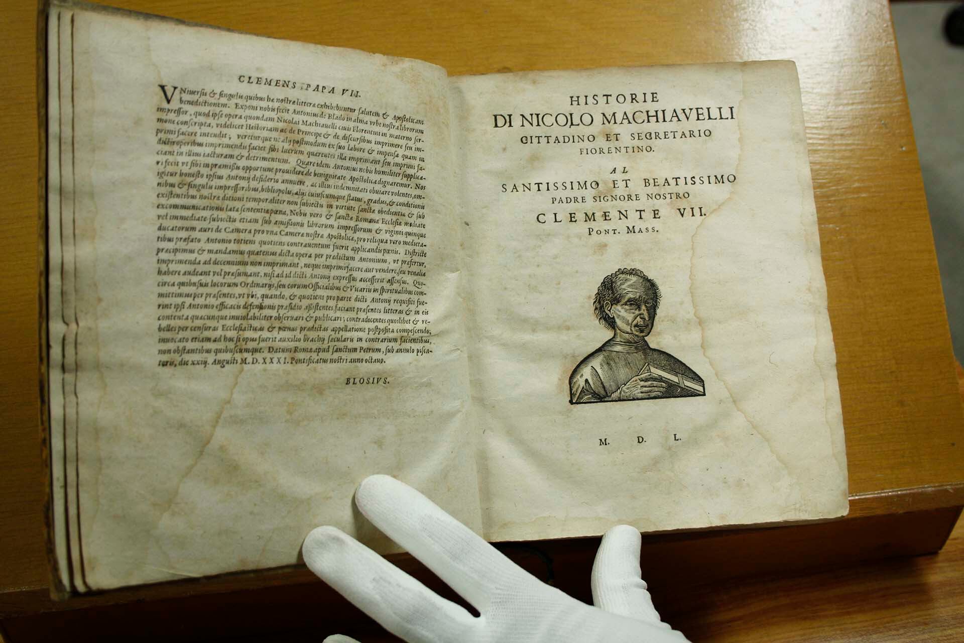 Colección de libros y manuscritos del Banco de la República