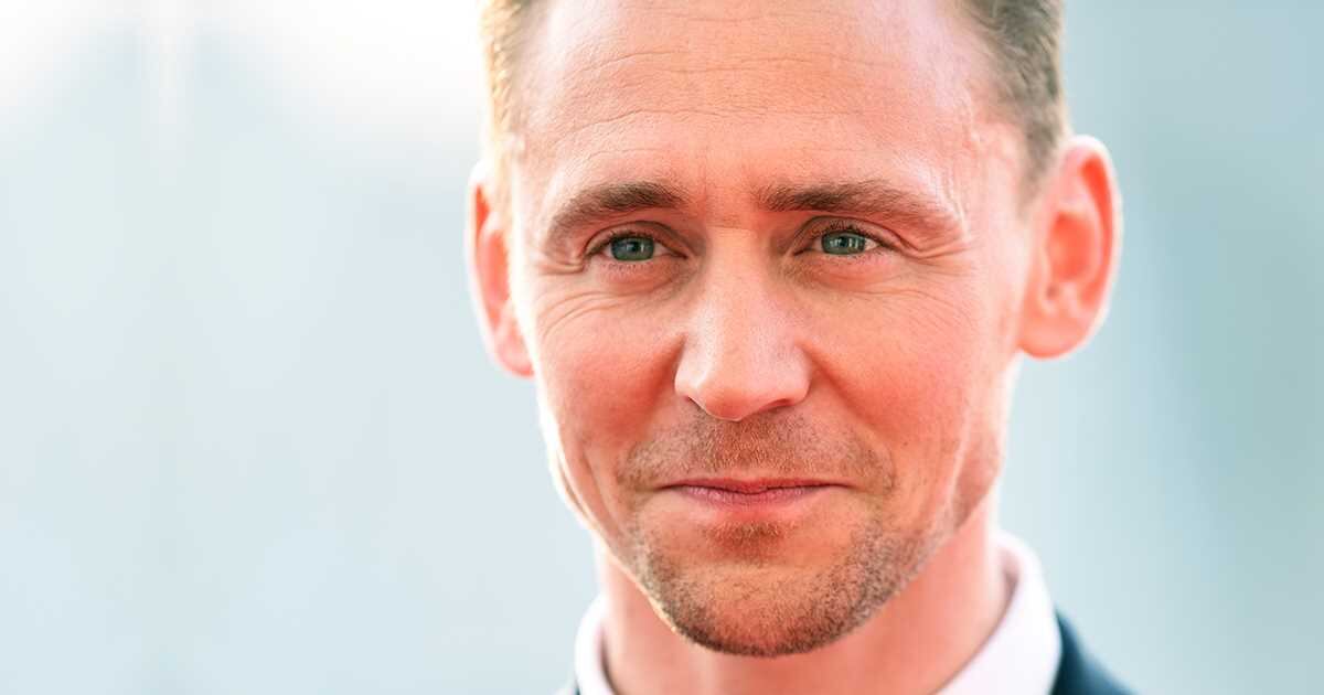 Tom Hiddleston: El famoso Luki de la película Thor y conocido novio de la cantante Taylor Swift, ha estado en diversos proyectos este año y tal vez éste podría se otro de ellos. Su expresión y porte son características especiales que lo han hecho ser uno de los postulados. A nosotras nos parece bien, ¿y a ustedes? Foto: Getty Images