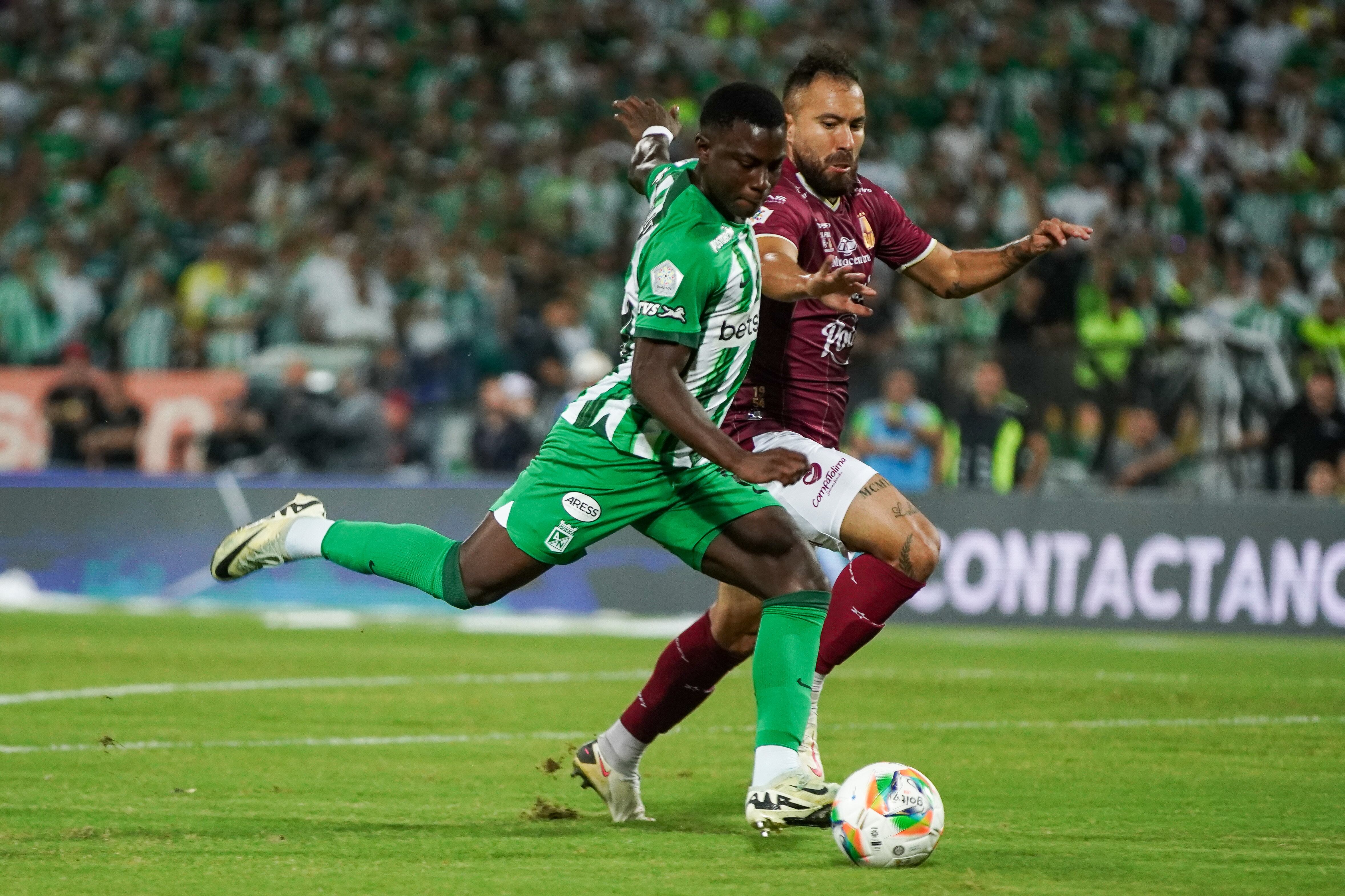 Marino Hinestroza jugó el partido de vuelta en el Atanasio Girardot