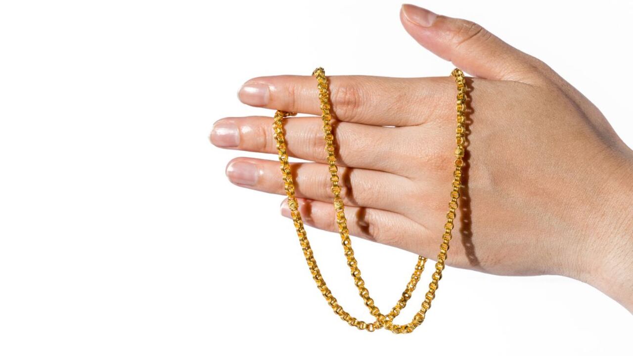 Cadena de oro.