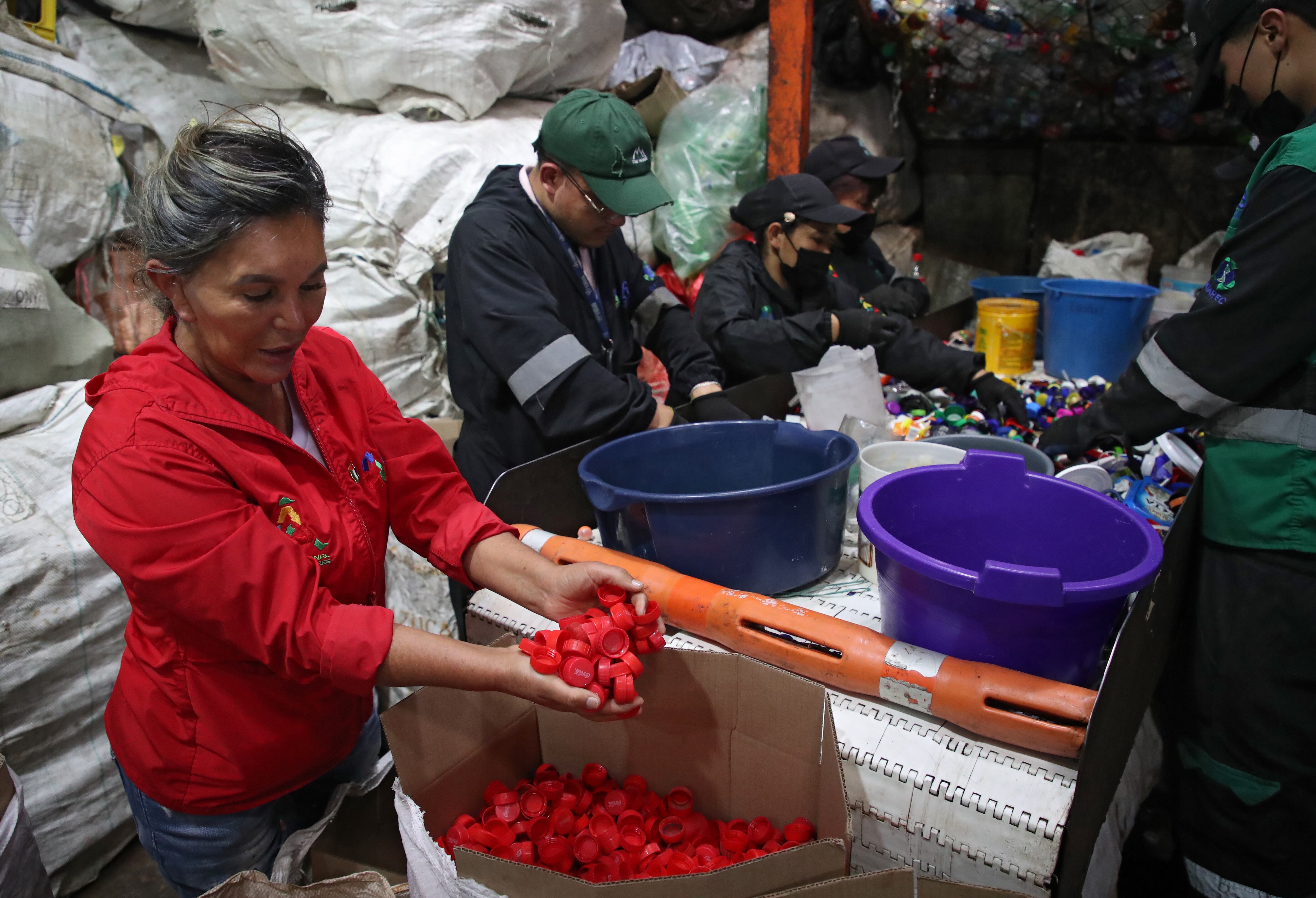 En el Centro de Reciclaje La Pensilvania, en Puente Aranda, se recicla chatarra, plástico, cartón, vidrio y más.