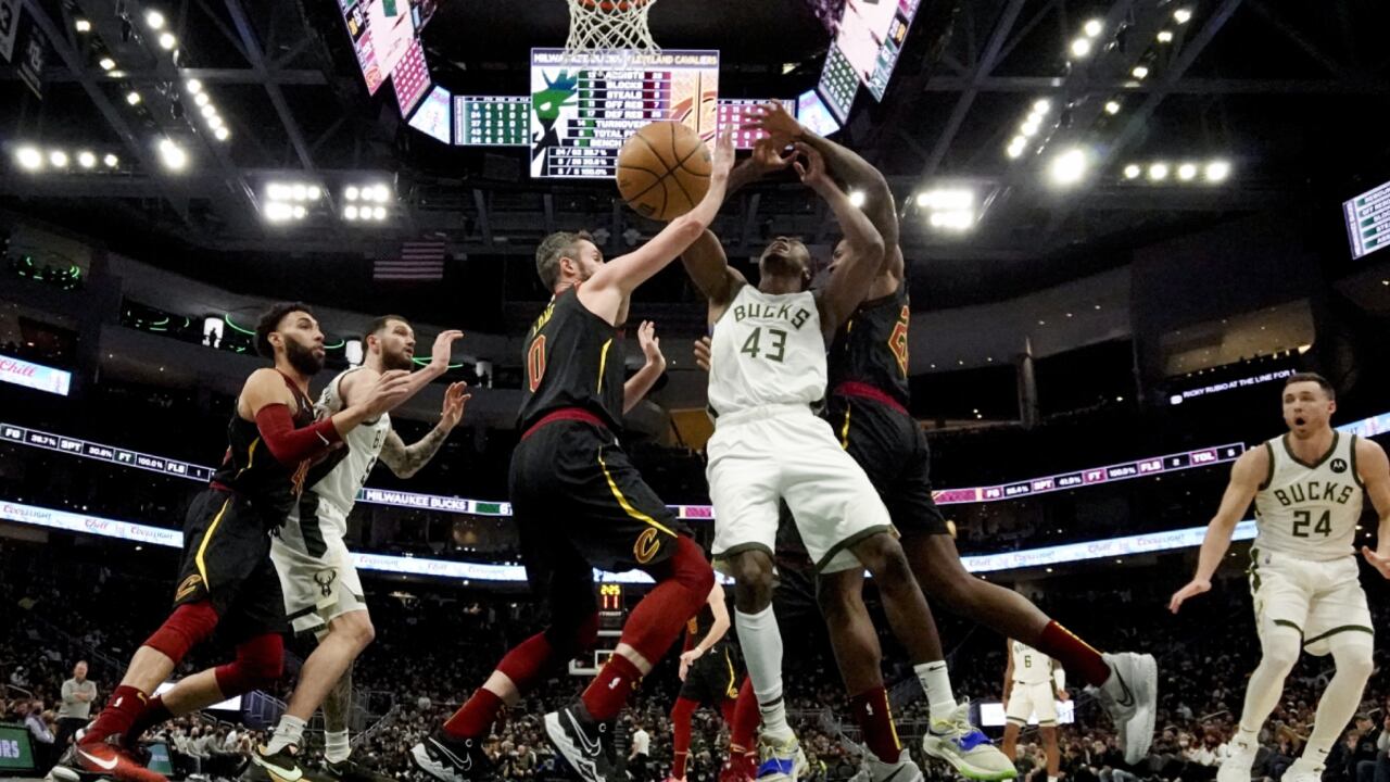 Los Cavs pierden 3-1 la serie contra los Indiana Pacers, están a una derrota de la eliminación.