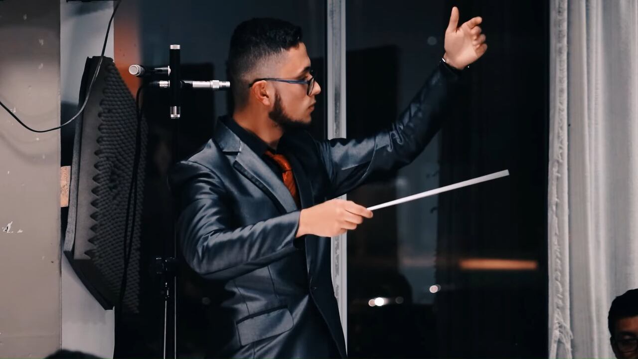 La preocupación ambiental de Juan Aparicio Beltrán fue el impulso necesario para componer una obra centrada en las aves y su protección.