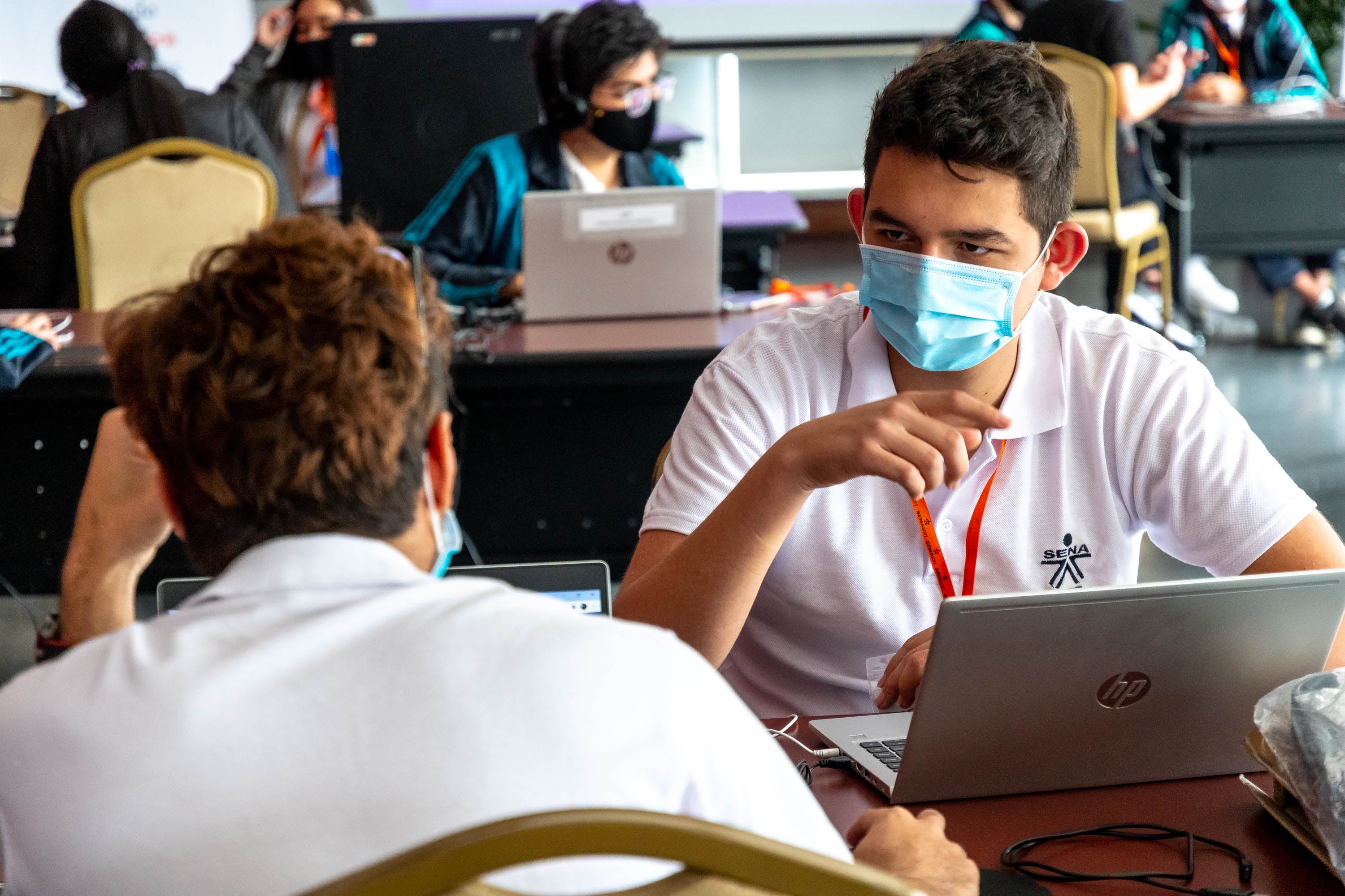 Esta nueva convocatoria del SENA está abierta para jóvenes entre los 14 y 28 años que quieran adquirir conocimientos en ciberseguridad y analítica de datos.