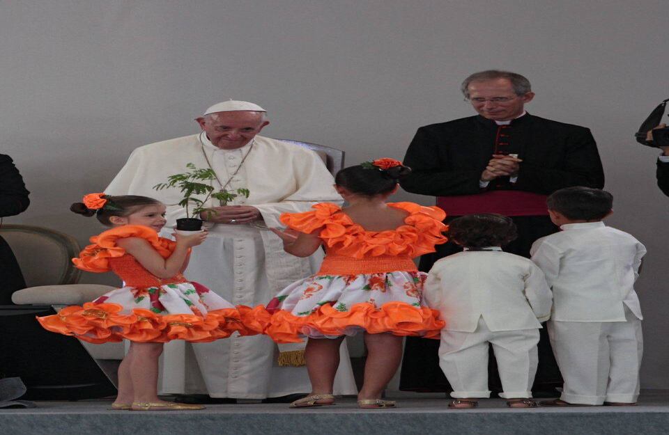 Durante el encuentro por la reconciliación. Foto: León Darío Peláez