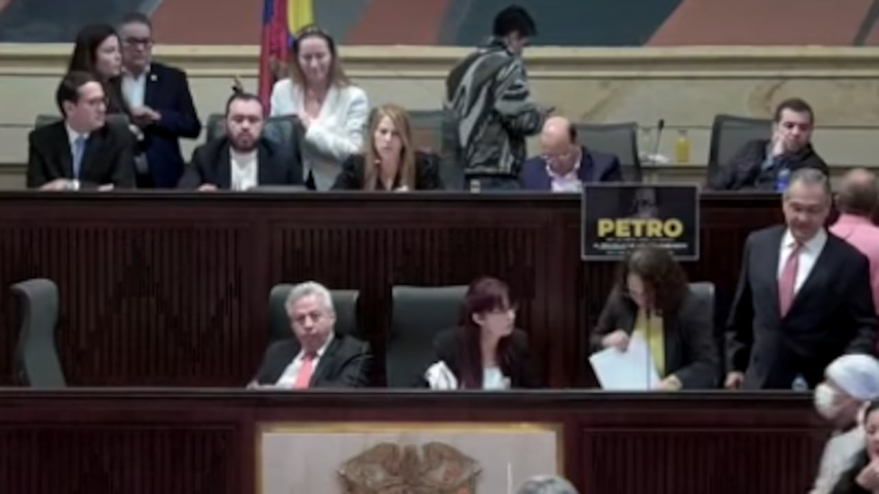 Debate al presupuesto general 2026 en comisiones económicas conjuntas.