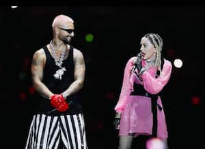 Maluma y Madonna durante el concierto en Medellín.