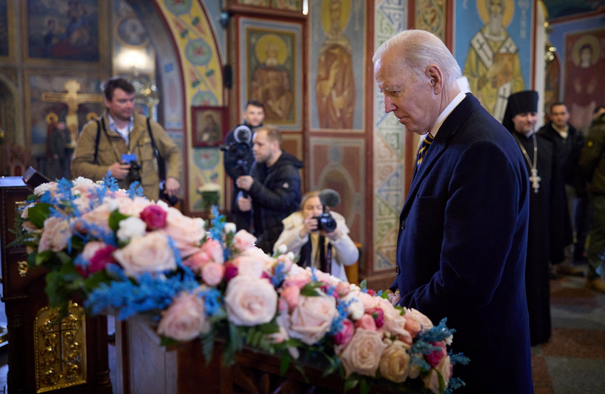 En imágenes : Biden realiza visita sorpresa a Ucrania devastada por la guerra