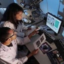 2. La importancia de las prácticas profesionales: es indispensable actualmente que los estudiantes experimenten el mundo laboral desde el principio, a través de programas como las pasantías y prácticas profesionales. Además, el WEF recomienda acciones como la participación del sector privado en la formación del profesorado o la tutoría en el lugar de trabajo. Foto 123RF