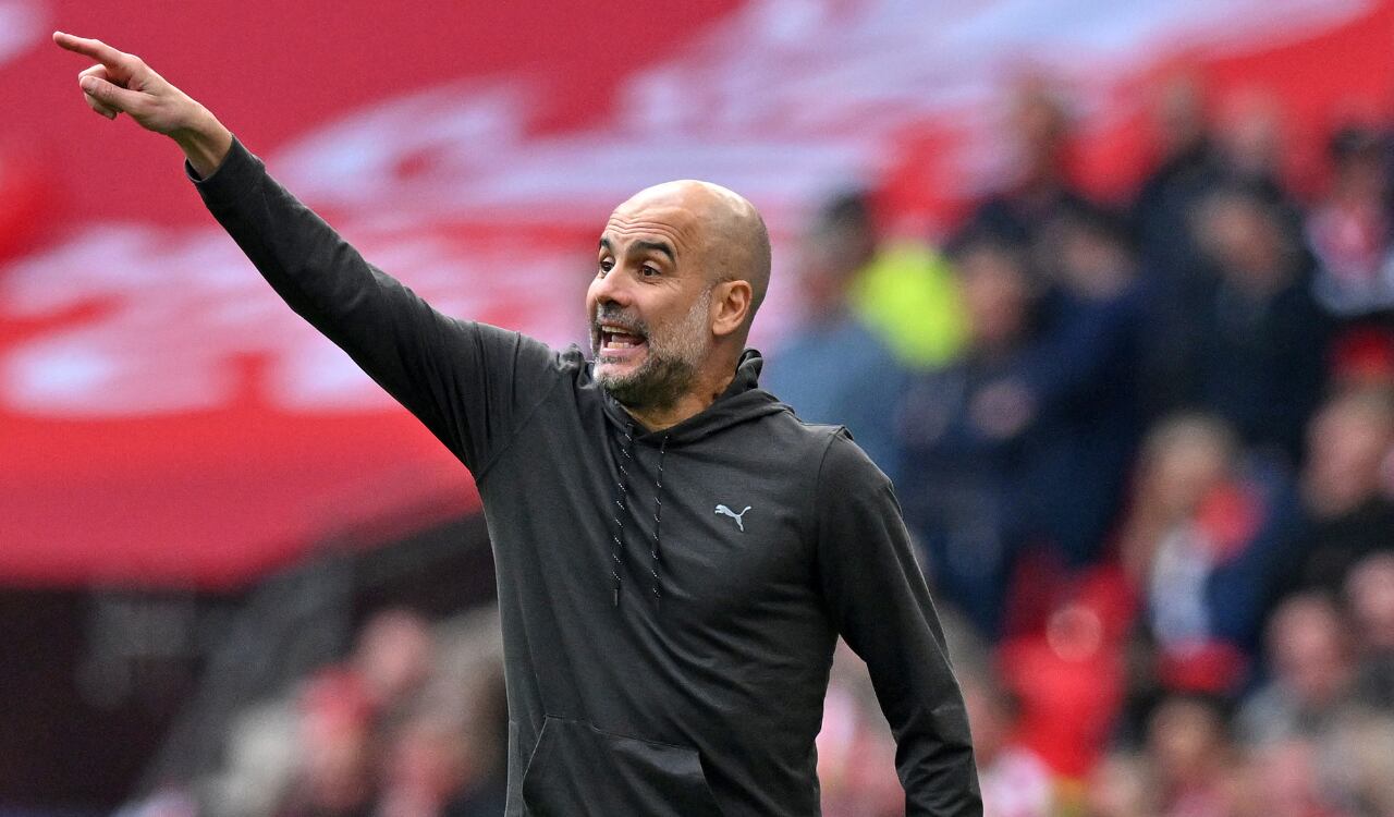 El técnico español, aún puede coronarse en Liga, Copa y Champions.