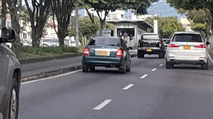 De acuerdo con la información del RUNT de los vehículos registrados en Pereira, en promedio el 10% del total de los vehículos corresponden a vehículos con placa terminadas en el mismo dígito