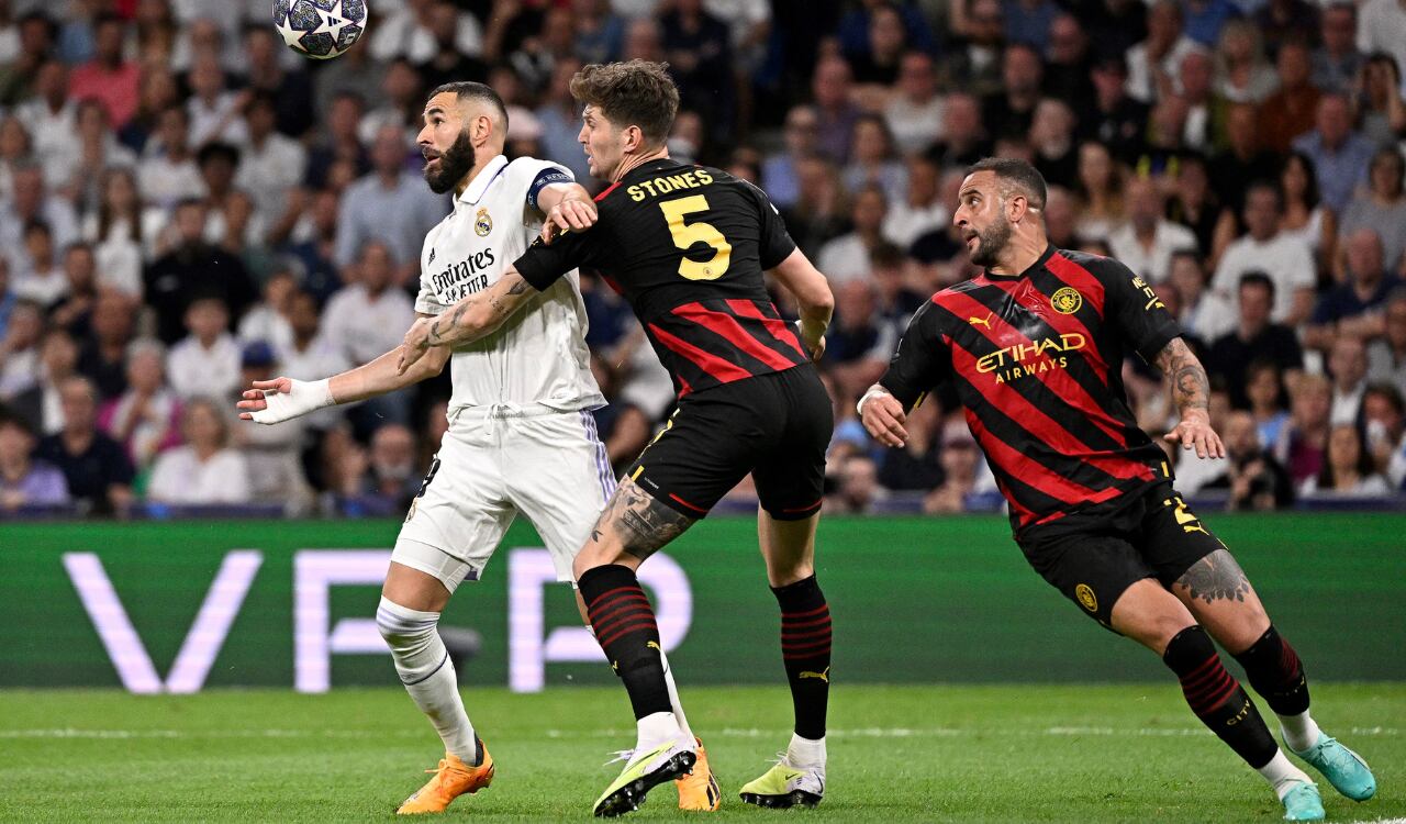 El atacante francés no estuvo fino ante Manchester City.